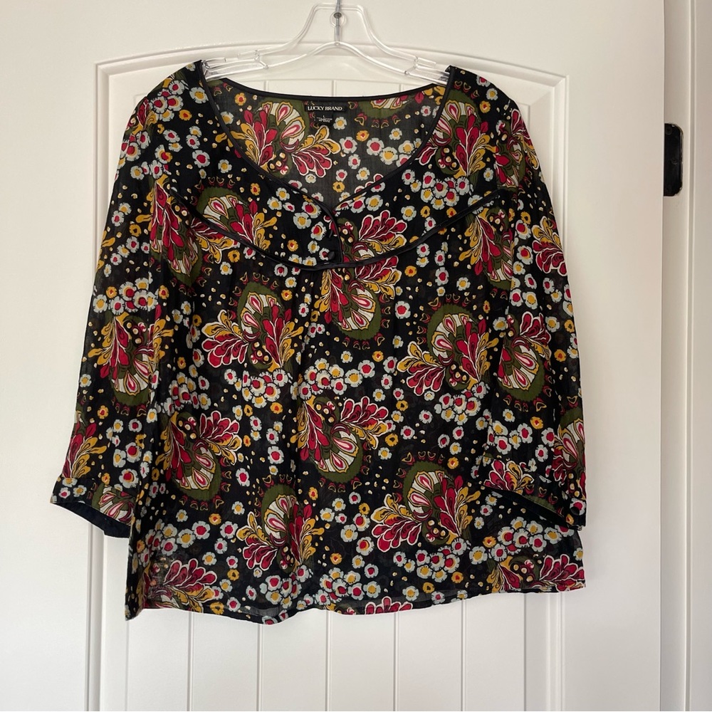 Lucky brand floral top size L